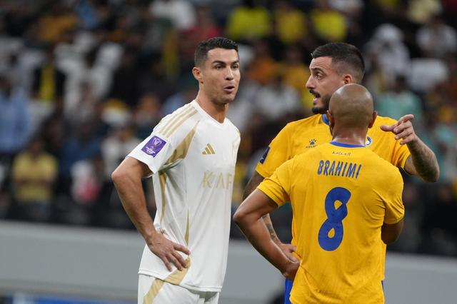 Joselu já defrontou Cristiano Ronaldo no Médio Oriente