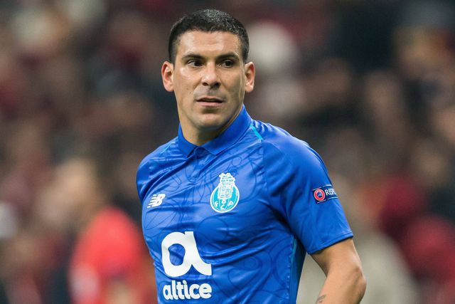 Maxi Pereira: «Não renovei pelo Benfica porque percebi que existiam outros interesses»