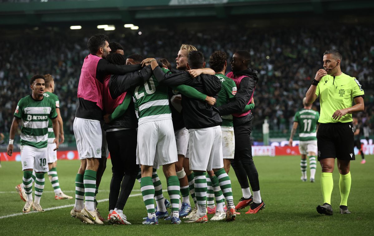 Análise Sporting 3-2 Estrela da Amadora: Leão acordou a tempo mas não fugiu  ao sofrimento - I Liga - SAPO Desporto