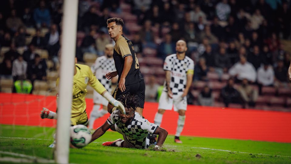 Sporting-E. Amadora: Rei leão só pensa em sentar-se sozinho no trono