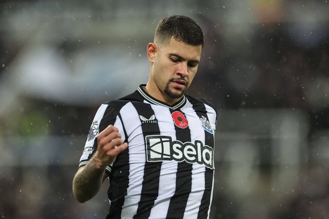 Newcastle condena insultos racistas a Bruno Guimarães e Joe Willock