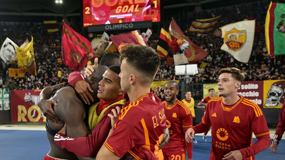 Vitória épica da Roma frente ao Lecce nos descontos