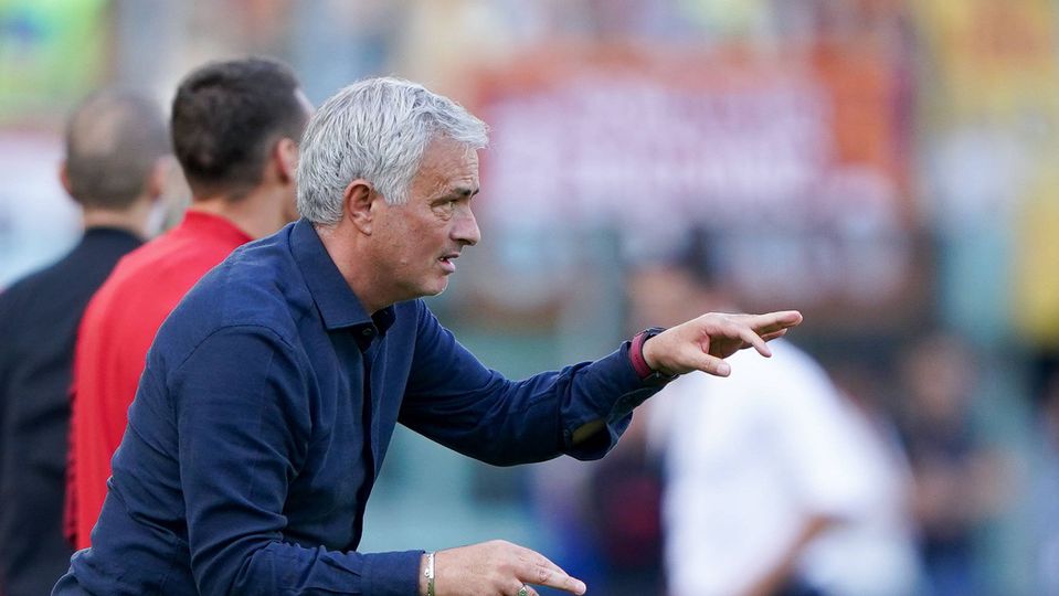 CEO da Serie A responde a Mourinho: «A liga não faz favores a ninguém»