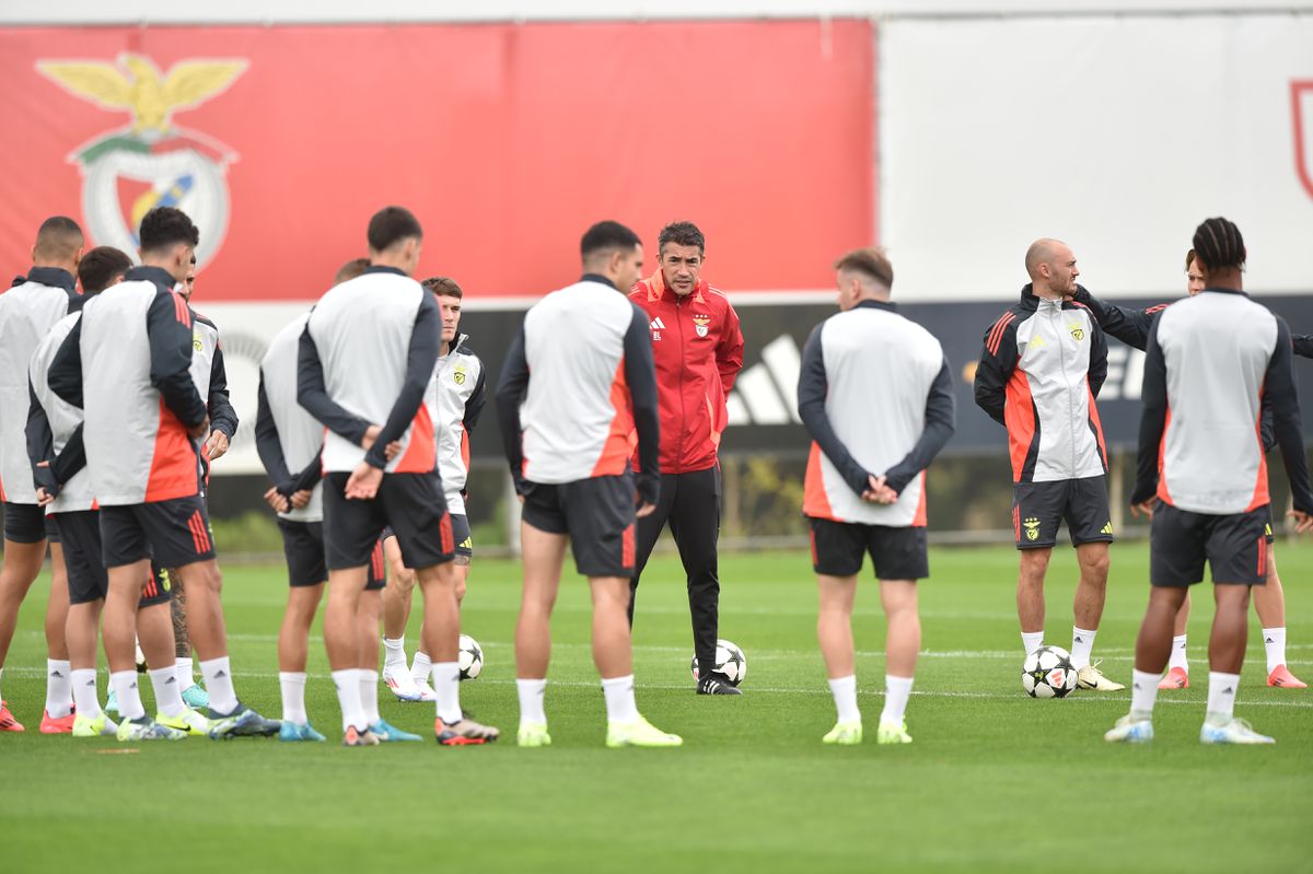 Benfica com ausência de peso no último treino antes da viagem para a Alemanha