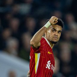 Luis Díaz já está em Munique para reforçar o Bayern (vídeo)