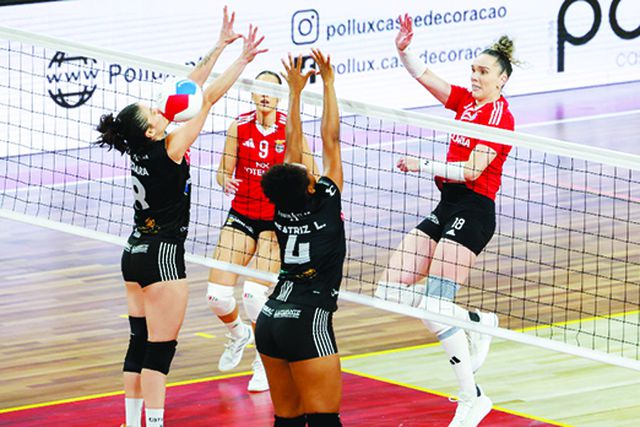 Águias voam na Europa 34 anos depois