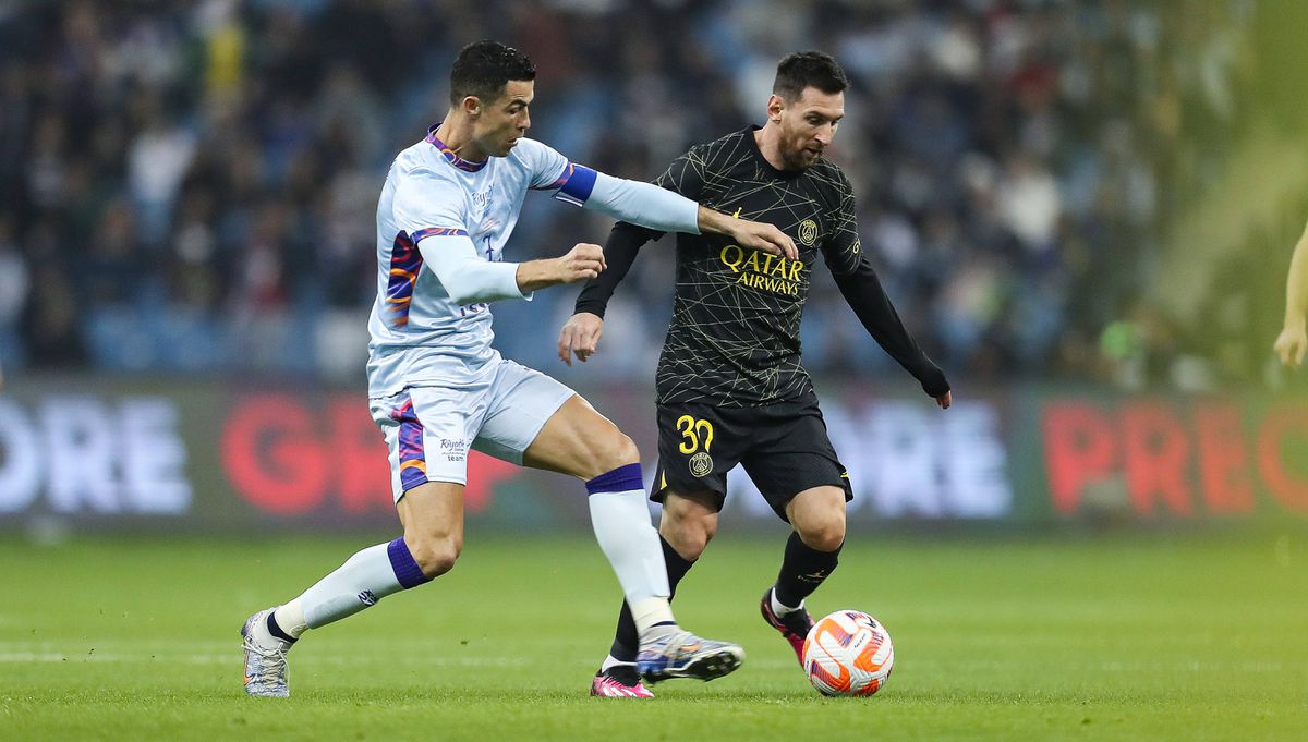 Cristiano Ronaldo não descarta jogar ao lado de Messi