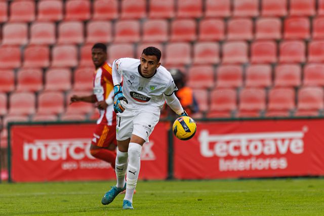 Camisola 31 continua a ser dono e senhor da baliza dos auriverdes