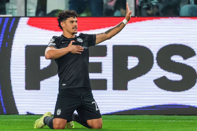 Maximiliano Araújo celebra golo do Sporting em Turim