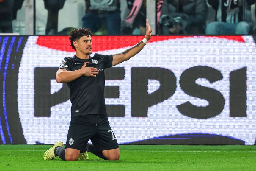 Maximiliano Araújo celebra golo do Sporting em Turim