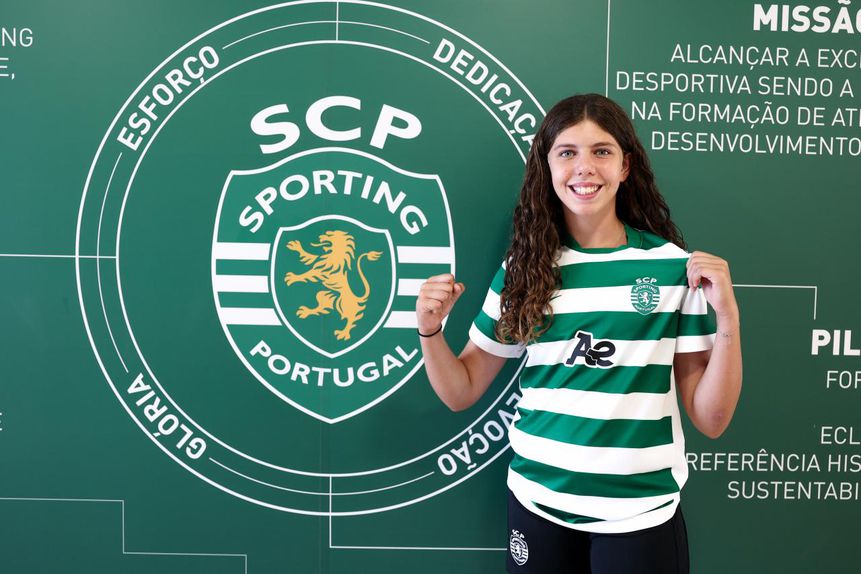 Carolina Jorge já veste as cores do Sporting. Foto: Sporting