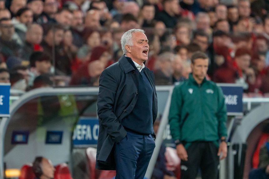 José Mourinho tem três derrotas pelo Benfica na Champions