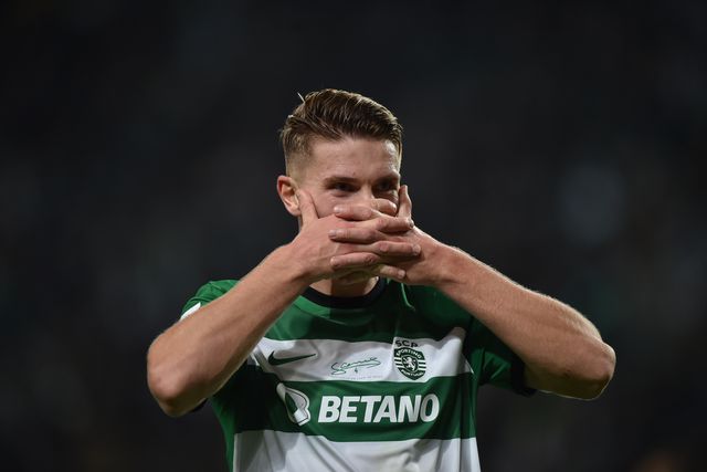 Gyokeres ganha a Rafa e Aursnes