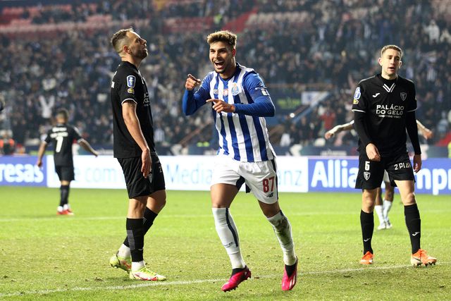 FC Porto: Bernardo Folha chamado para o Estoril