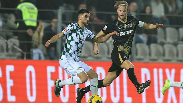Rúben Ismael, médio do Moreirense, está de regresso às opções de César Peixoto para a receção ao Aves SAD