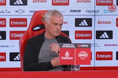 Mourinho: «Isso é ser simpático com o Sporting e antipático com o Benfica...»