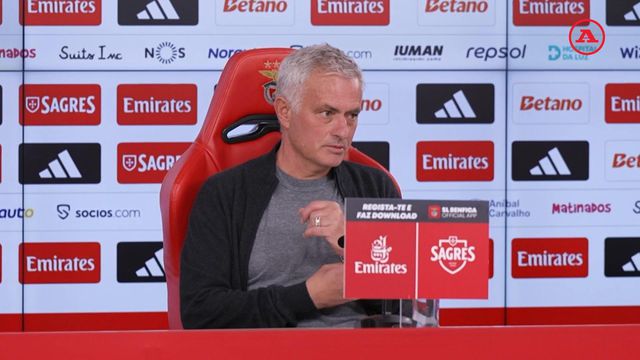 Mourinho: «Isso é ser simpático com o Sporting e antipático com o Benfica...»