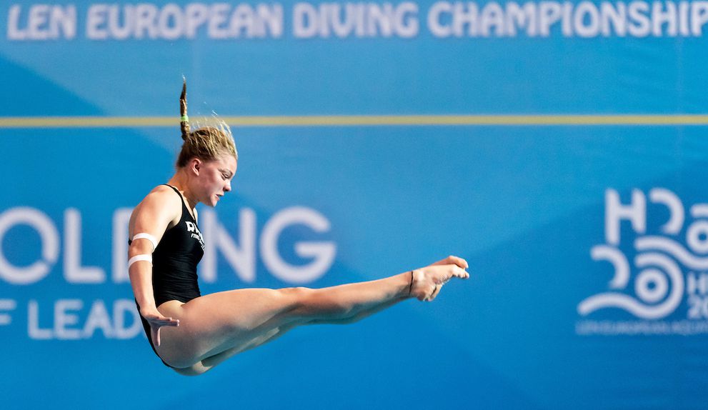 Sofiya Lyskun foi prata em 2022. IMAGO