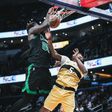 Vídeo: Neemias soma 17 pontos e ‘poster’ na maior vitória fora dos Celtics em 4 anos