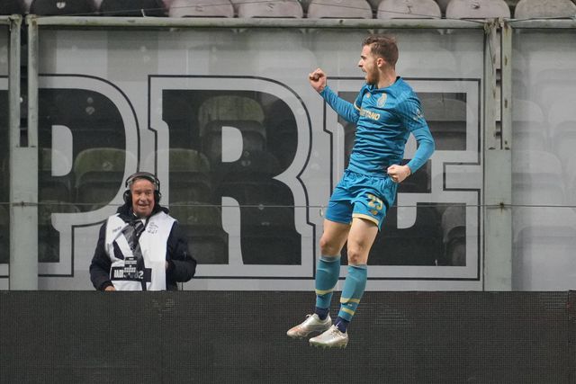 Vídeo: Toni Martínez dilata vantagem do FC Porto