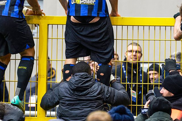 Vídeo: Frattesi dá vitória ao Inter e quase fica sem calções