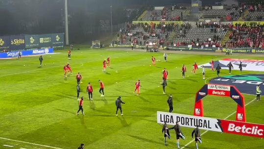 Está assim o ambiente antes do Arouca-Benfica