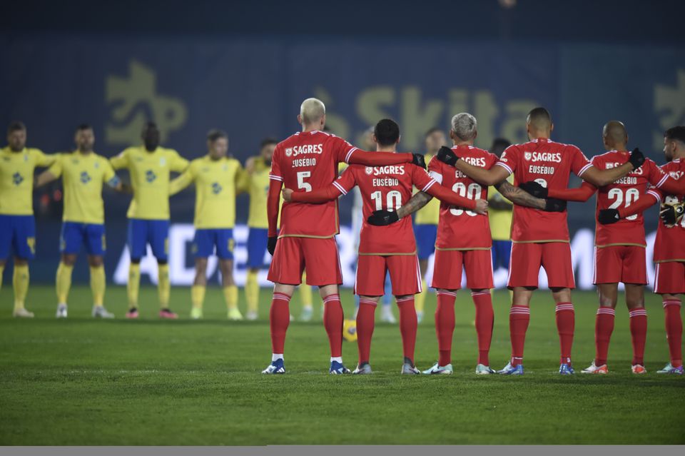 Benfica joga com... 11 Eusébios