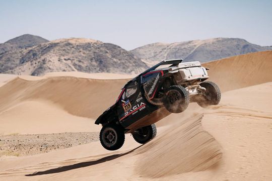 Dakar: Sébastien Loeb «está na luta» após final de etapa «totalmente ao ataque»