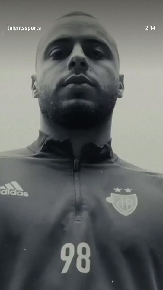 Arthur Cabral assinala 100 golos por Basileia, Fiorentina e Benfica