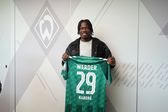 Kaboré com a nova camisola (foto: Werder Bremen)