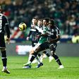 Imagem do Sporting-Vitória de Guimarães, que terminou com a passagem dos vitorianos à final da Taça da LigaImagem do Sporting-Vitória de Guimarães, que terminou com a passagem dos vitorianos à final da Taça da Liga - Foto: IMAGO - Foto: IMAGO