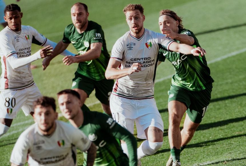Estrela da Amadora  ajudou Wolfsburgo a preparar duelo com Bayern de Munique (foto CF E. Amadora)