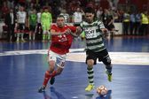 Alex num dérbi entre Benfica e Sporting - Foto: A BOLA