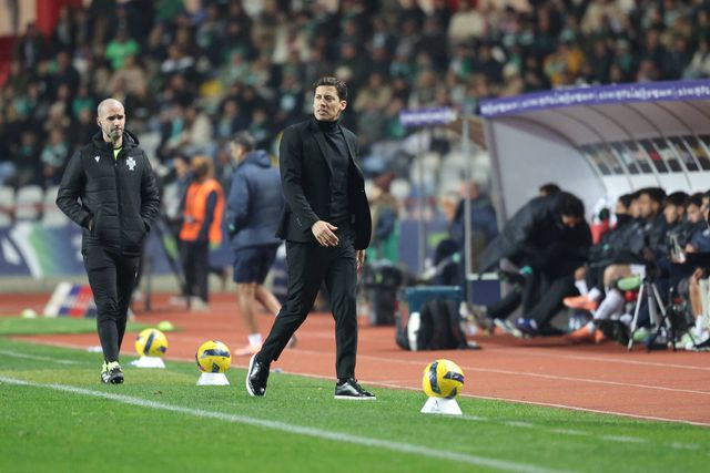 Luís Pinto, treinador do Vitória de Guimarães, na meia-final da Taça da Liga frente ao Sporting