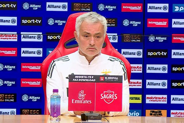 Mourinho: «Saída de Amorim é fator de pressão? Para mim não»