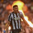 Mecado: Botafogo rejeitou proposta por ex-FC Porto