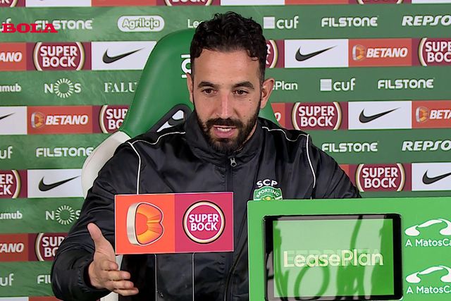 «Queria era juntar os meus jogadores, acabou a brincadeira e vamos para o jogo»