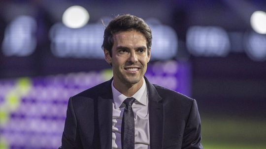 Kaká elege equipa de sonho, com Ronaldo e sem Messi