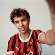 João Félix na pele de modelo após estreia de sonho (fotos)