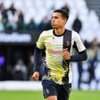 Alberto Costa no aquecimento pela Juventus