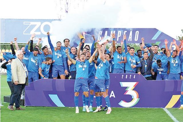 Três novatos entre vários históricos no ataque final à Liga 2