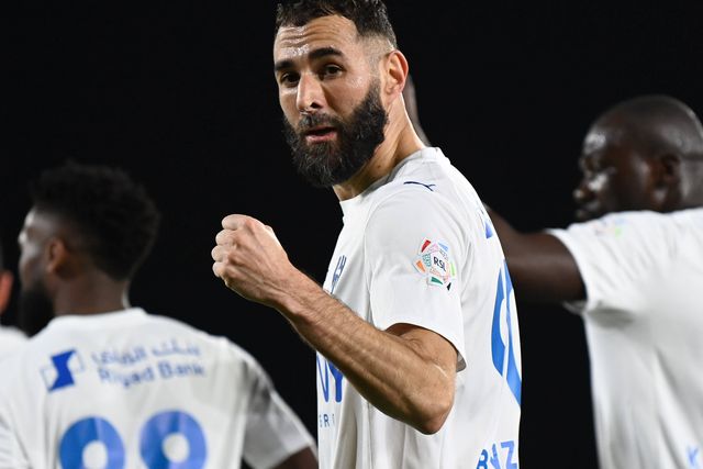 Karim Benzema a celebrar o hat trick na estreia pelo Al Hilal