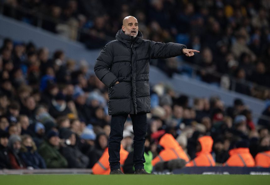 Pep Guardiola, treinador do Manchester City
