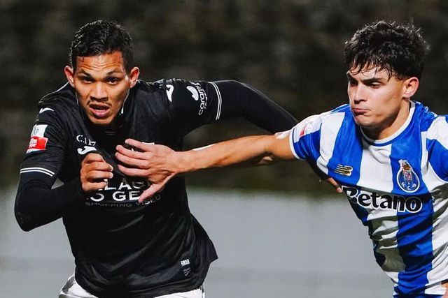 FC Porto B travou o segundo classificado, Académico de Viseu - Foto: Académico de Viseu