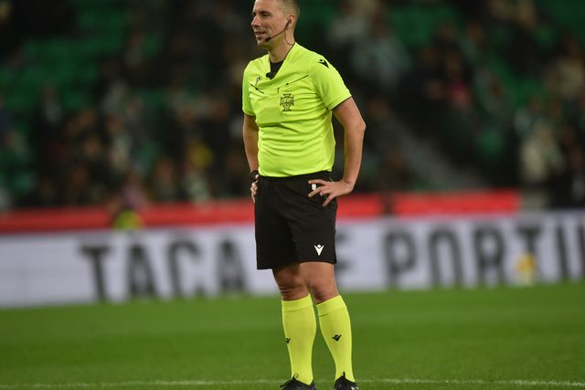 André Narciso contou com a preciosa colaboração do VAR (Foto Miguel Nunes)