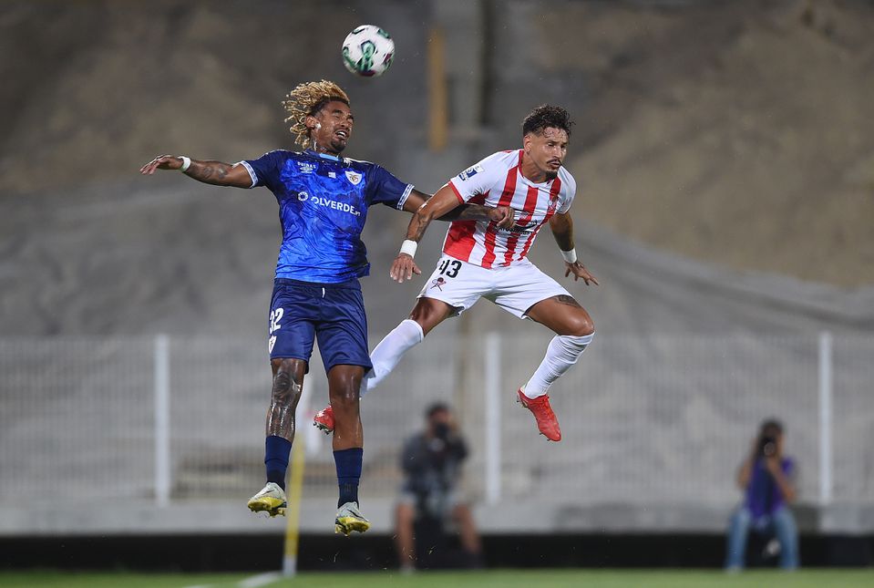 Nacional equaciona protestar jogo com o Leixões