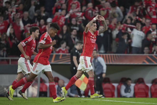 Benfica-Rangers: águia quer reagir e curar feridas