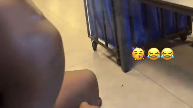 Balotelli no seu melhor: agora foi filmado a rebentar um petardo no balneário