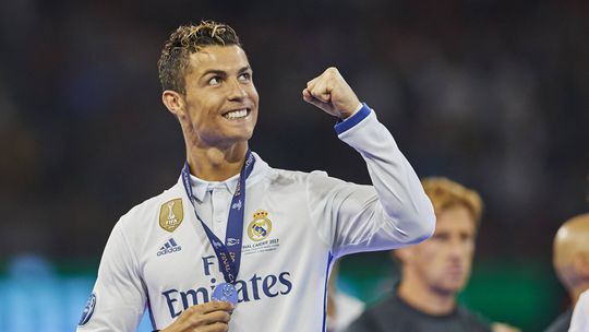 Cristiano Ronaldo dá os parabéns ao Real Madrid