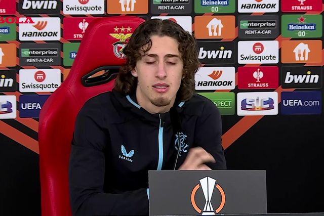 «Benfica tem pressão de reagir»